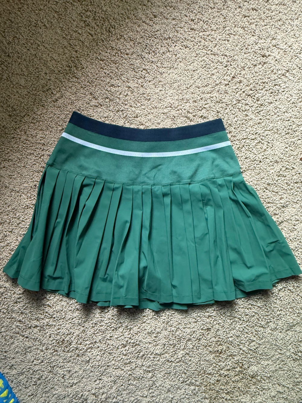 EUC Wilson Midtown High Waisted Tennis Skirt - L